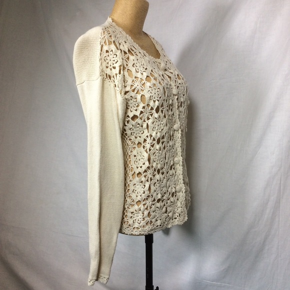 Partners Mervyns Vintage Cream Floral Sweater - Picture 5 of 10